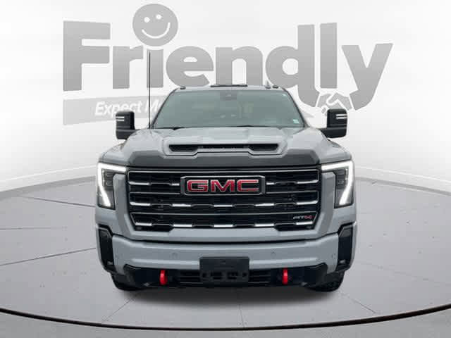Used 2025 GMC Sierra 2500 AT4 w/ AT4 Premium Plus Package image 2