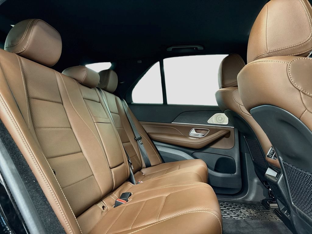 Used 2025 Mercedes-Benz GLE 450e 4MATIC image 16