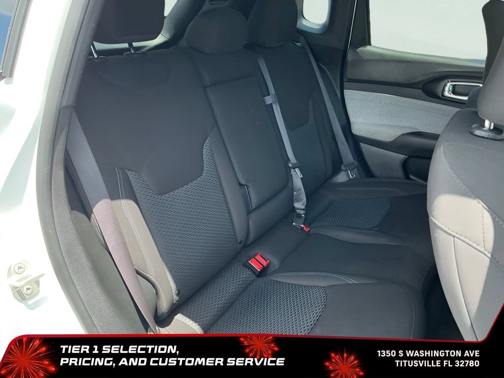 Used 2023 Jeep Compass Sport AWD/4WD image 16
