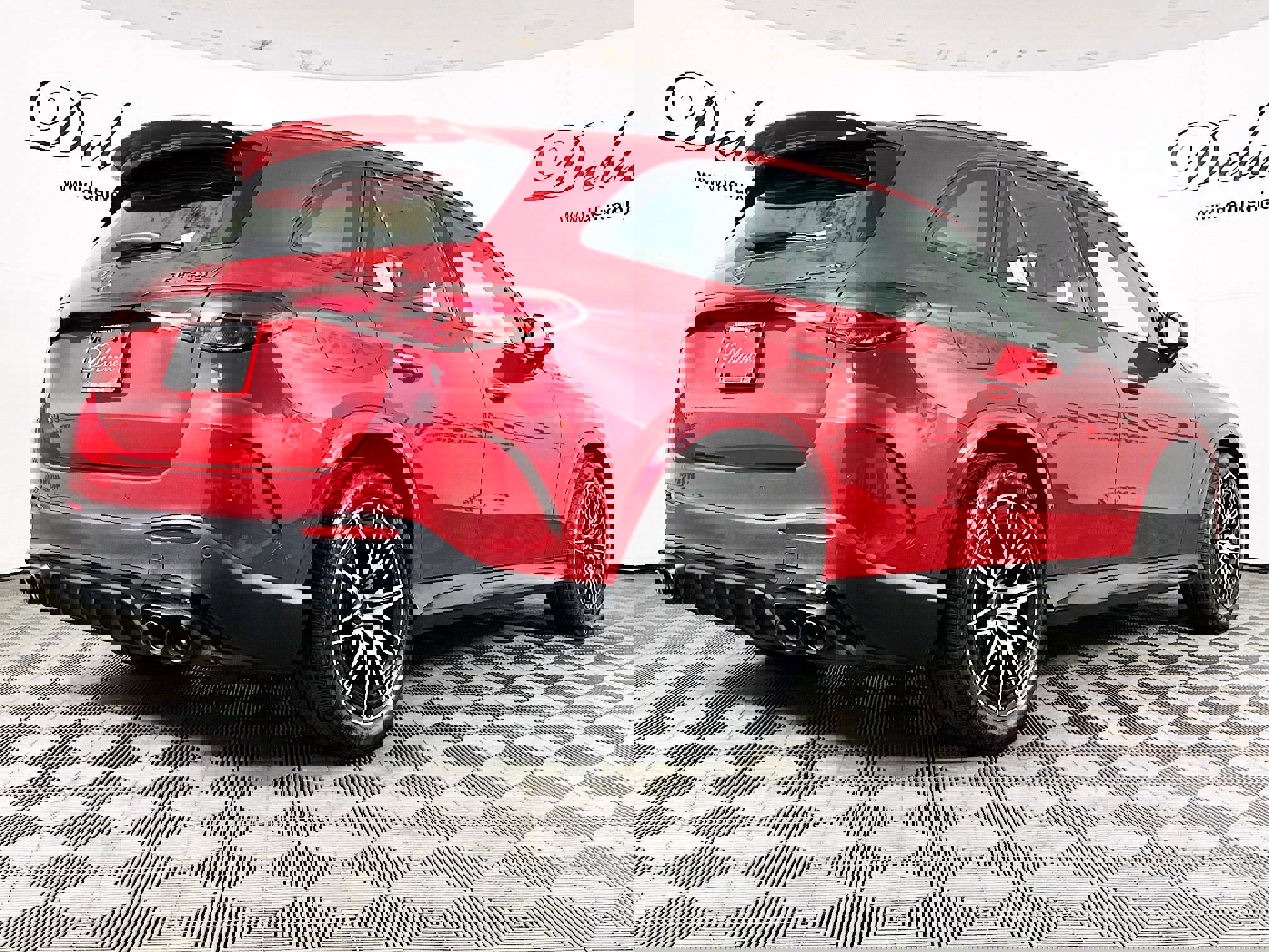 Used 2025 Mercedes-Benz GLC 43 AMG 4MATIC w/ Driver Assistance Package image 6