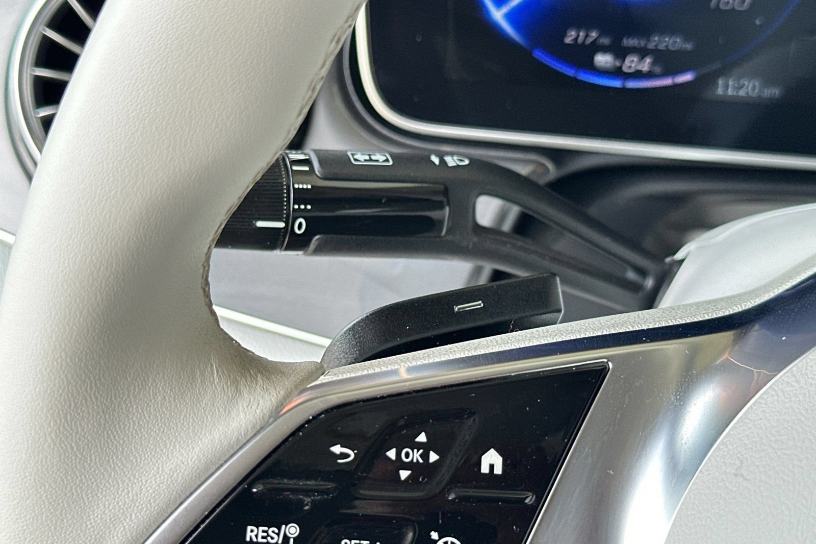 Certified 2023 Mercedes-Benz EQE 350+ 4MATIC Sedan image 33