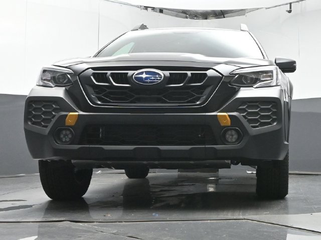 Used 2025 Subaru Outback Wilderness w/ Wilderness Package AWD/4WD image 35