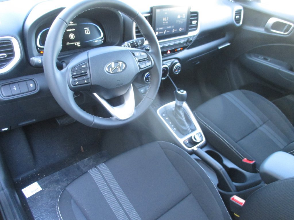 New 2026 Hyundai Venue SEL FWD image 8