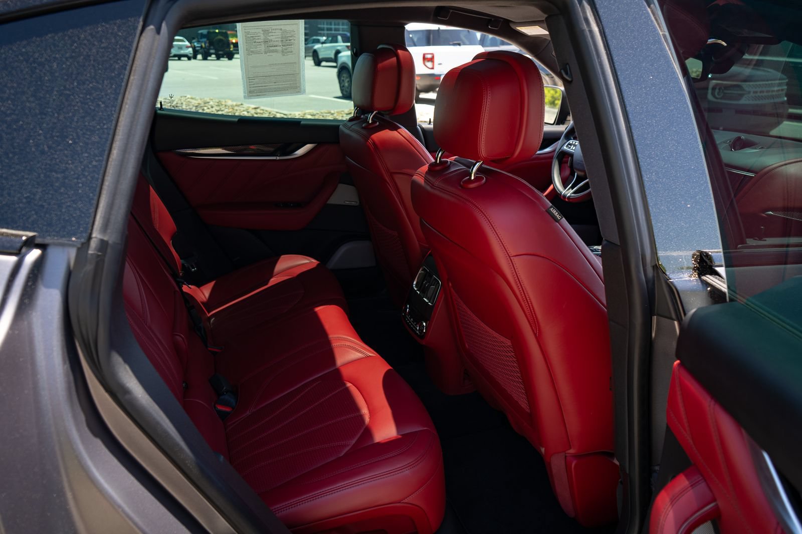 Used 2022 Maserati Levante Modena AWD/4WD image 35