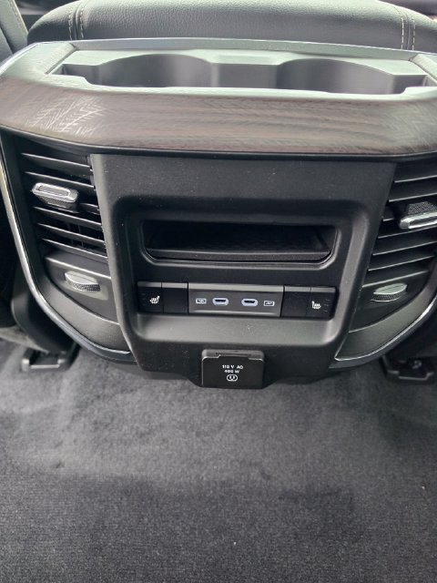 New 2027 RAM 1500 Laramie w/ Laramie Preferred Package AWD/4WD image 11