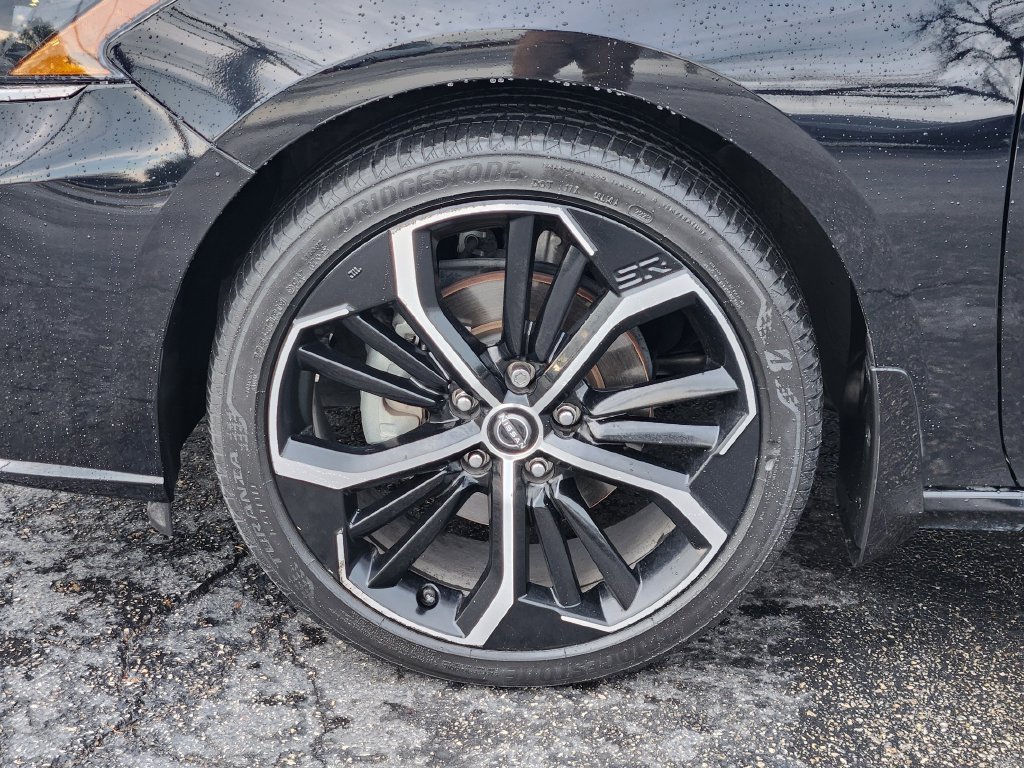 Used 2023 Nissan Altima 2.5 SR FWD image 10