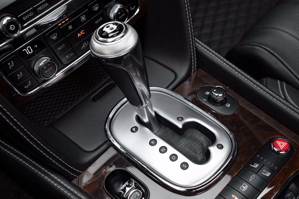 Used 2014 Bentley Flying Spur W12 AWD/4WD image 33