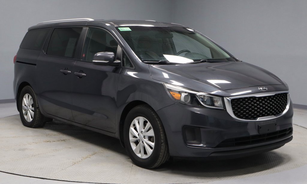 Used 2016 Kia Sedona LX image 1