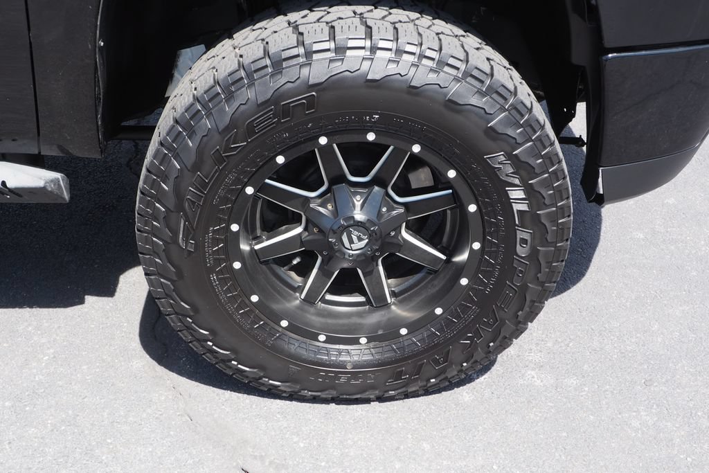 Used 2013 GMC Sierra 2500 Denali AWD/4WD image 8