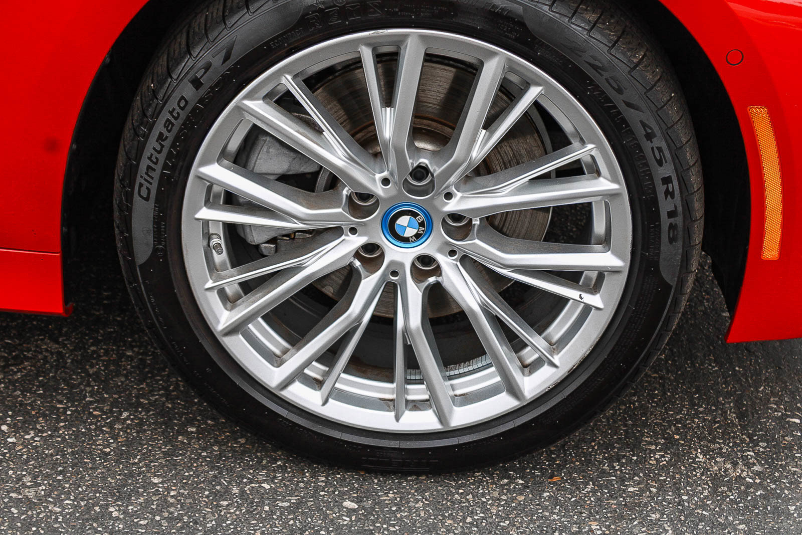Certified 2024 BMW 330e RWD image 10
