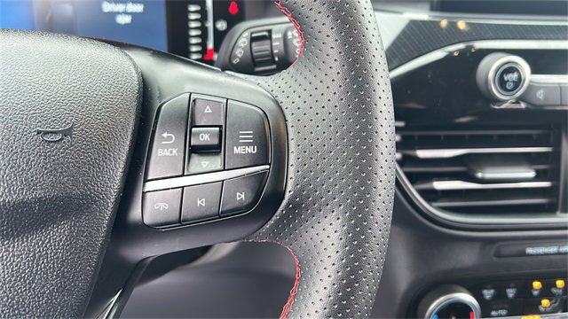 Used 2024 Ford Escape ST-Line image 14