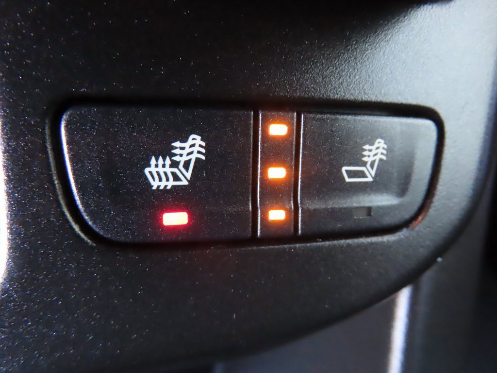 Used 2021 Chevrolet Colorado Z71 w/ Safety Package image 10