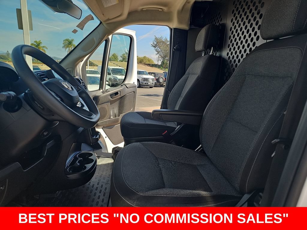 Used 2025 RAM ProMaster 2500 w/ U-Haul Equipment Group FWD image 14