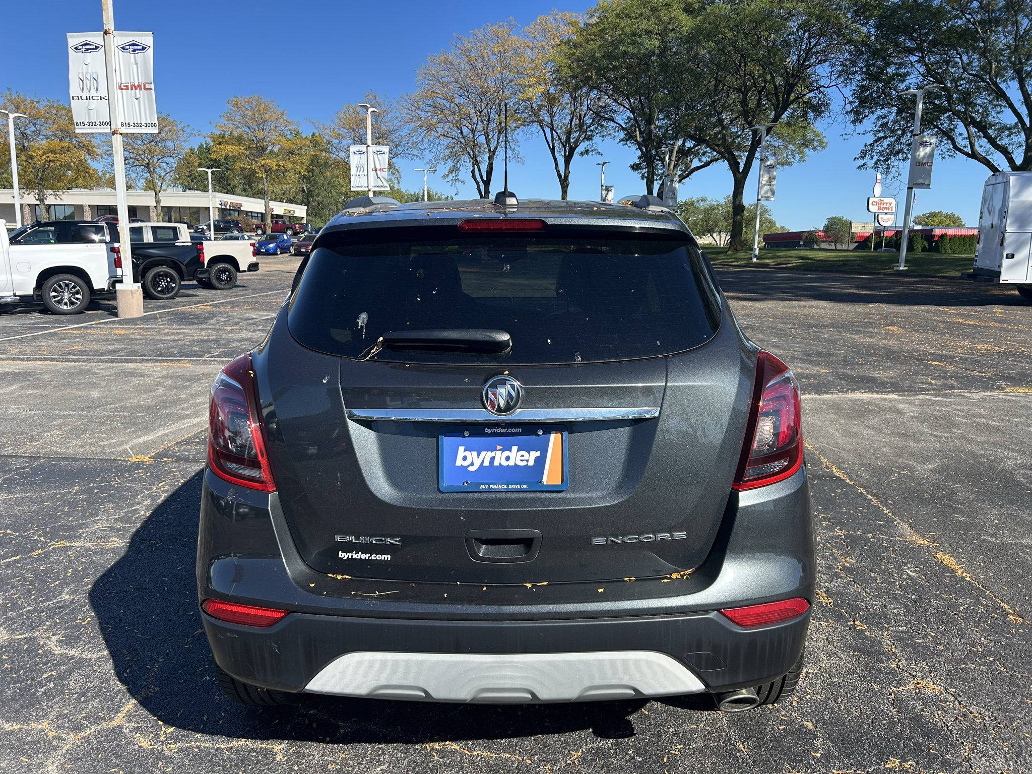 Used 2017 Buick Encore Essence FWD image 6