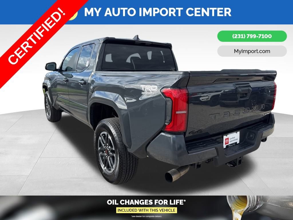 Used 2025 Toyota Tacoma TRD Sport image 5