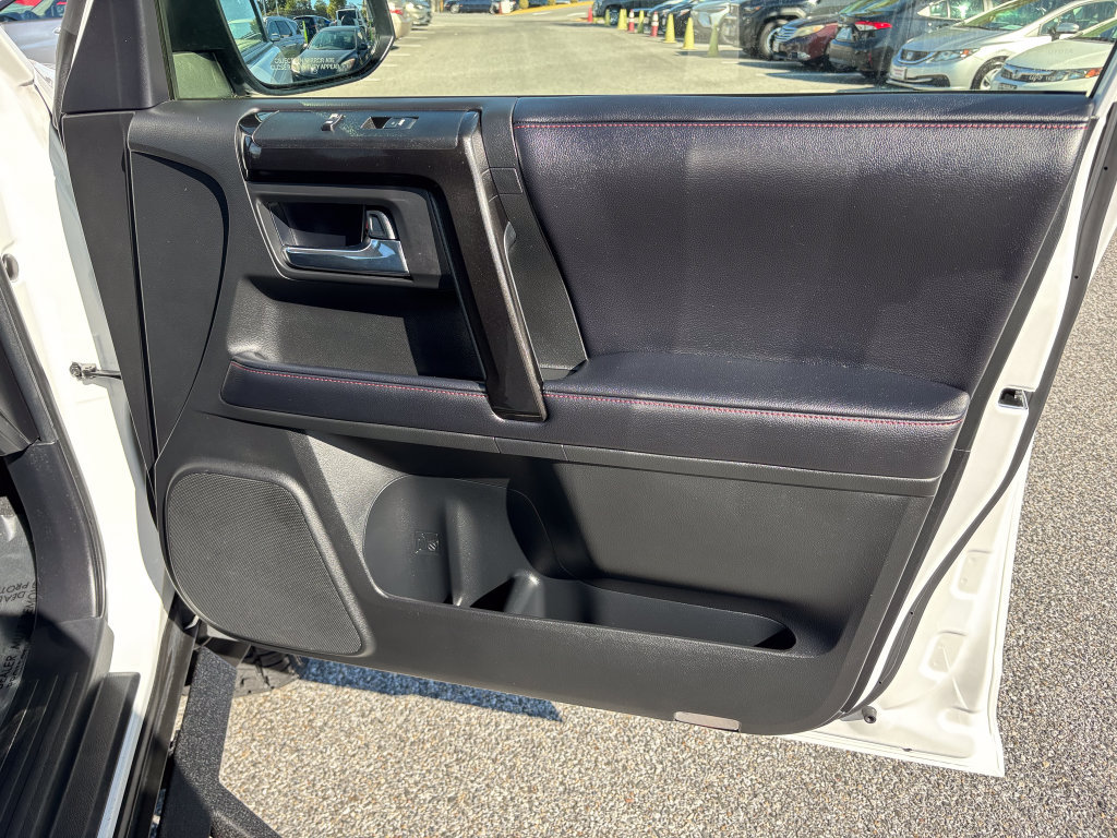 Used 2019 Toyota 4Runner TRD Off-Road Premium AWD/4WD image 43