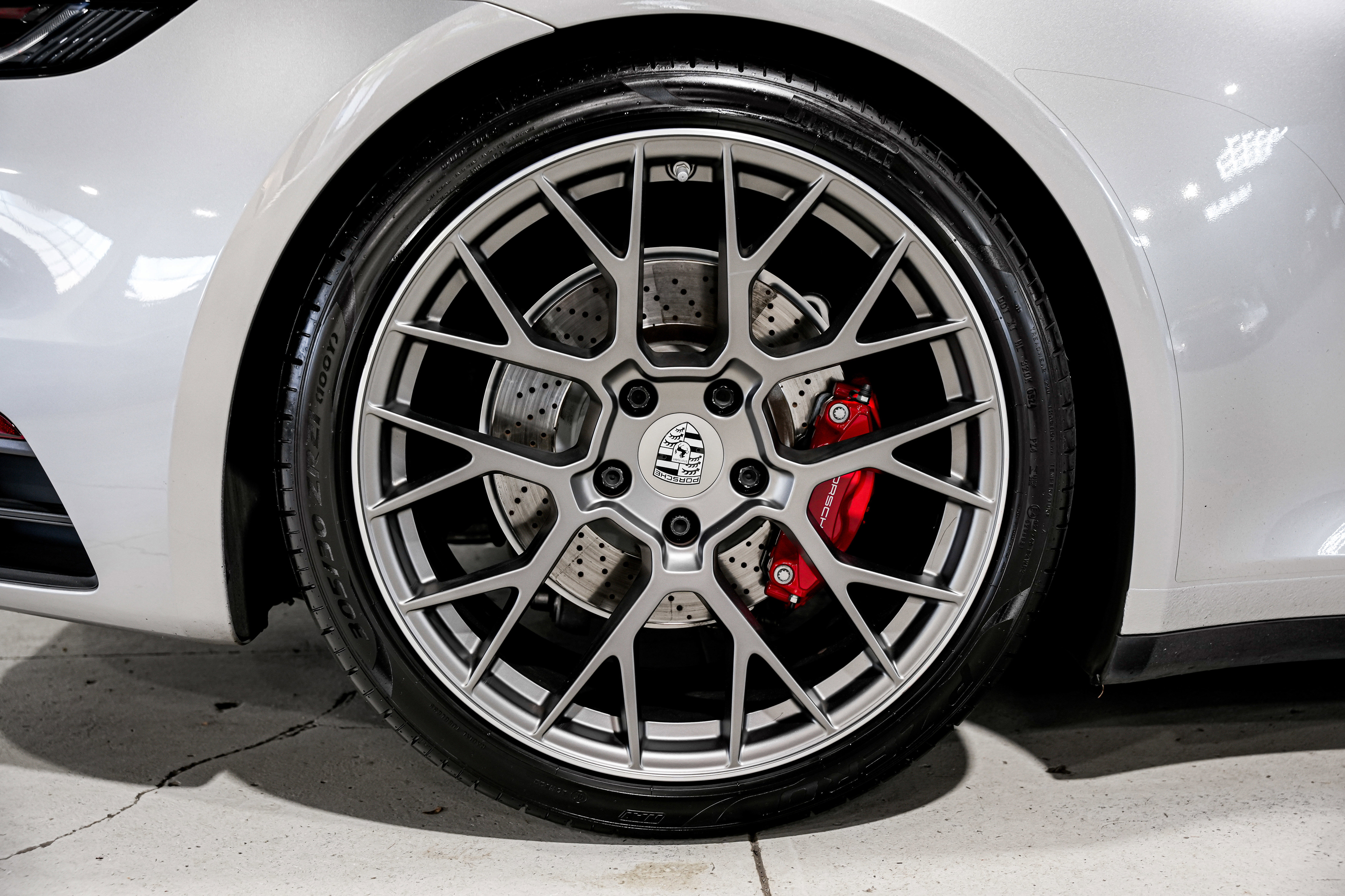 Used 2020 Porsche 911 Carrera 4S AWD/4WD image 45
