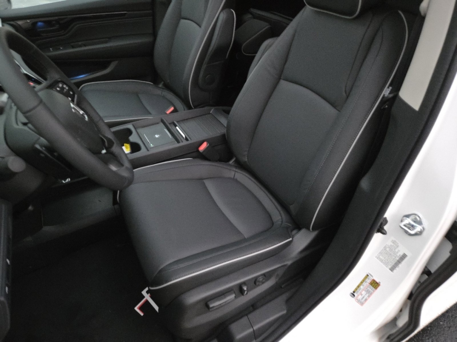 New 2026 Honda Odyssey Touring image 25