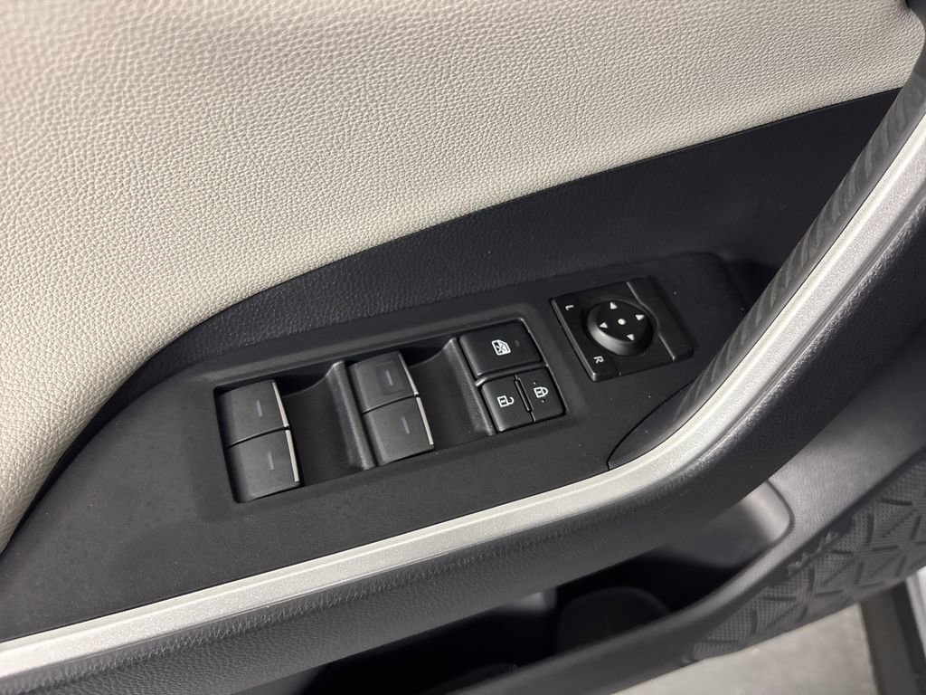 Used 2024 Toyota RAV4 Limited w/ Advanced Technology Package image 11