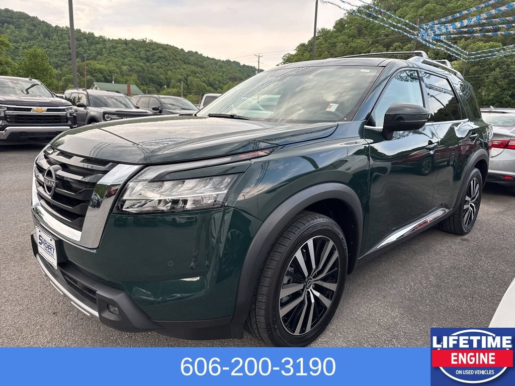 Used 2023 Nissan Pathfinder Platinum w/ Cargo Package AWD/4WD 360° Tour