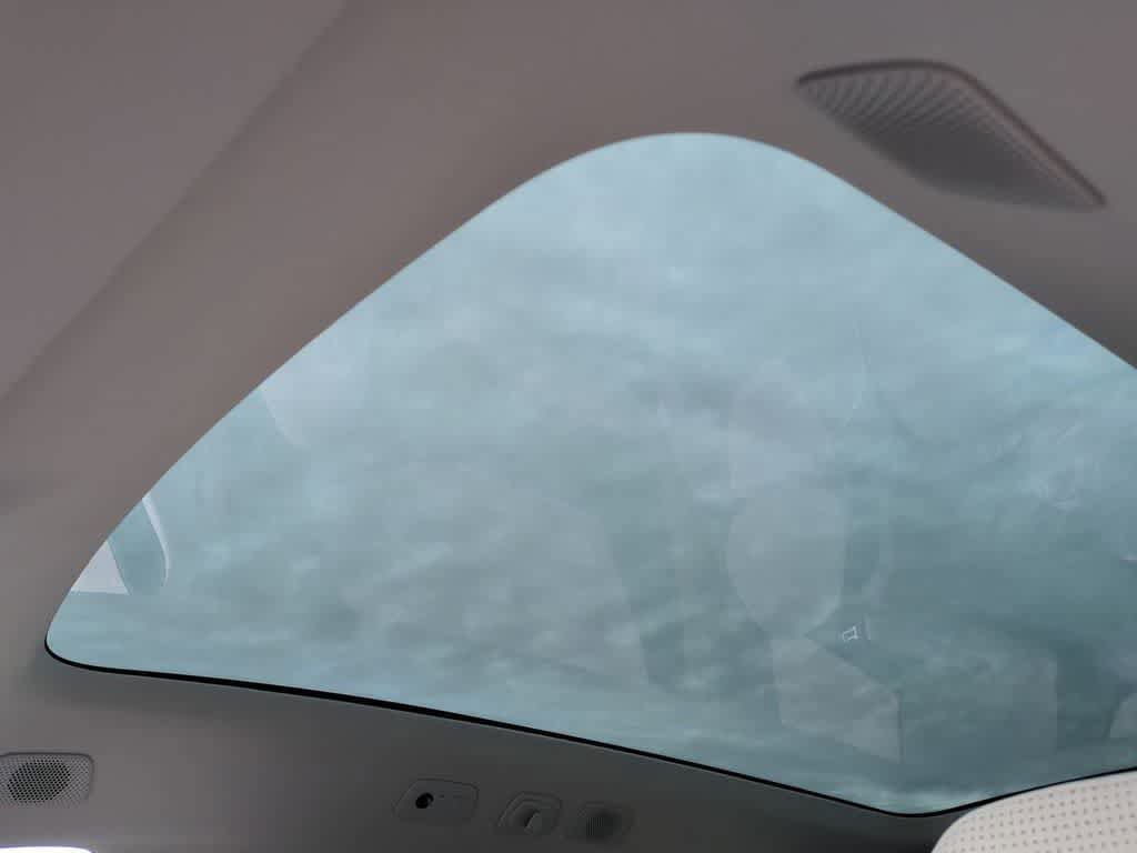 New 2025 Volvo EX90 Ultra w/ Protection Package Premier image 18