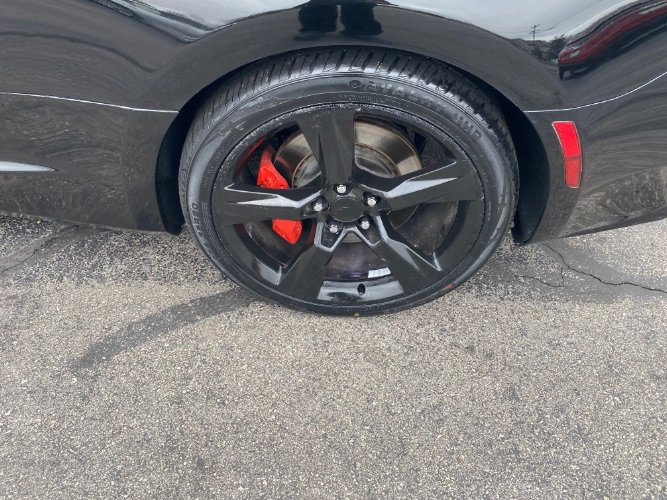 Used 2017 Chevrolet Camaro SS RWD image 13