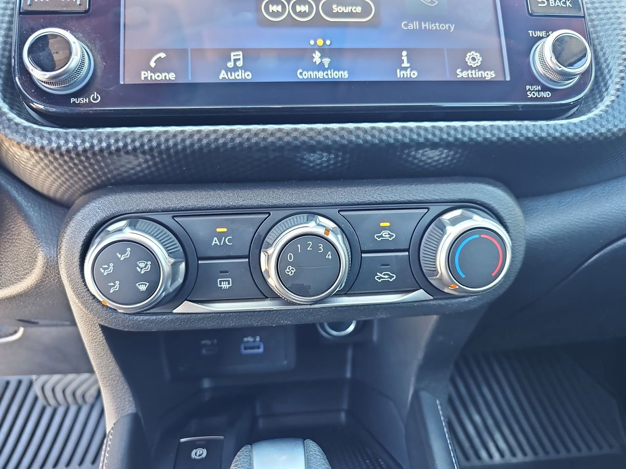 Certified 2023 Nissan Kicks SV FWD image 20