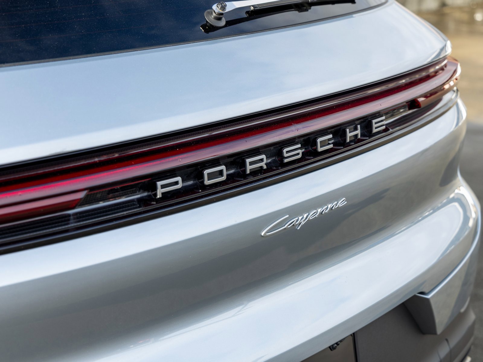 Certified 2025 Porsche Cayenne image 19