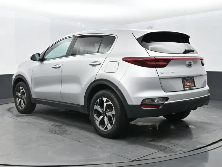 Used 2020 Kia Sportage LX w/ LX Popular Package AWD/4WD image 9