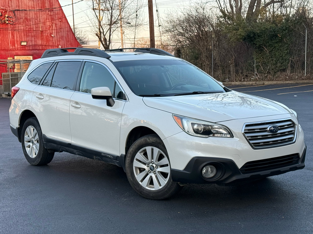 Used 2015 Subaru Outback 2.5i Premium w/ Popular Package #3 image 2