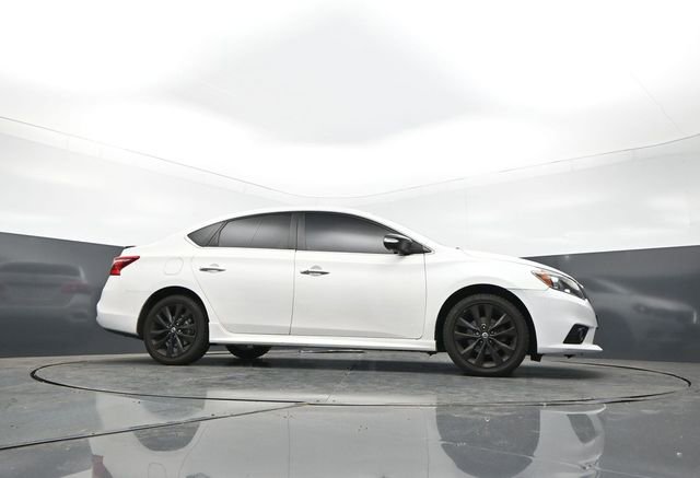 Used 2018 Nissan Sentra SR w/ SR Midnight Edition Package FWD image 28