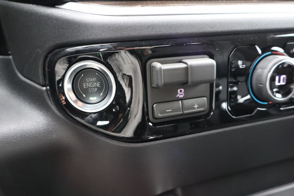 New 2026 Chevrolet Silverado 1500 RST w/ Convenience Package II AWD/4WD image 11