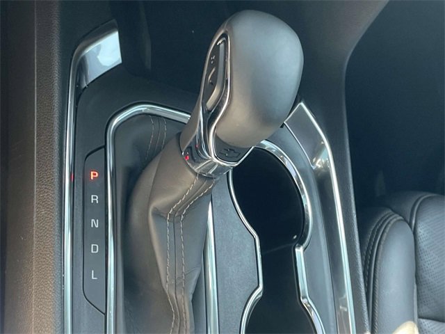 Used 2023 Chevrolet Traverse High Country image 24