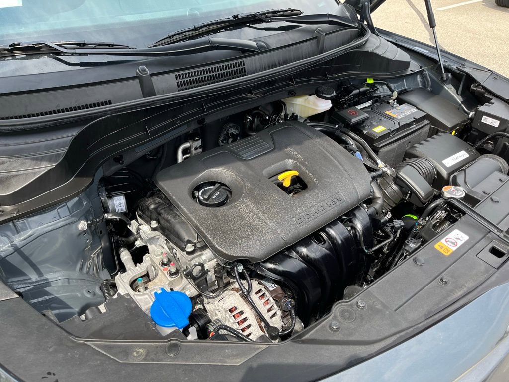 Used 2025 Kia Soul LX w/ LX Technology Package FWD image 9