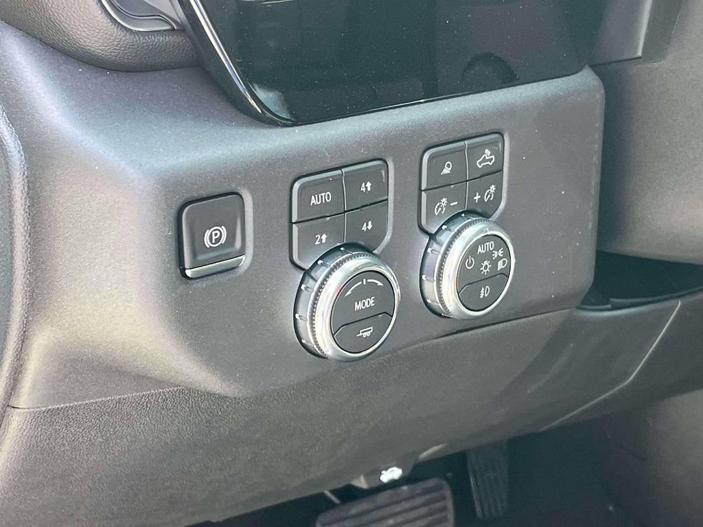 New 2026 GMC Sierra 1500 SLT w/ SLT Premium Plus Package AWD/4WD image 24