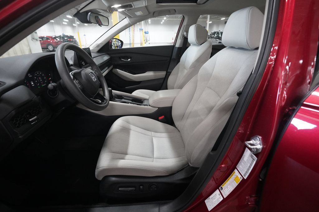 Certified 2024 Honda Accord EX image 7