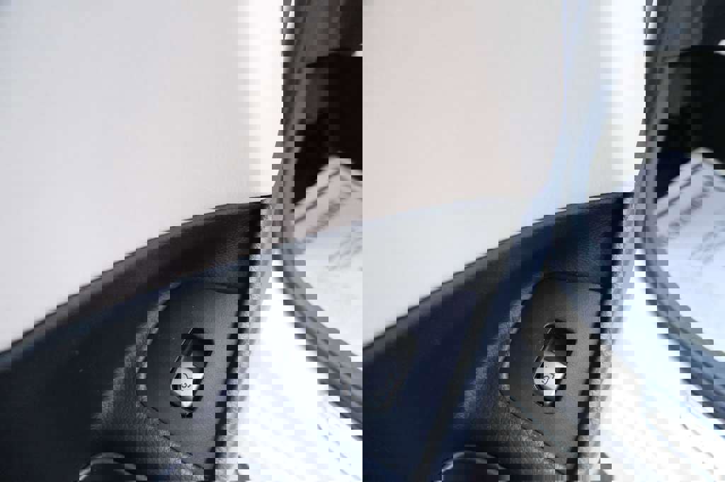 Used 2018 Mercedes-Benz E 300 w/ Premium 3 Package (Q03) image 21