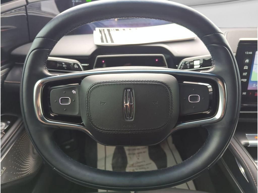 Used 2024 Lincoln Nautilus Reserve w/ Equipment Group 203A image 14