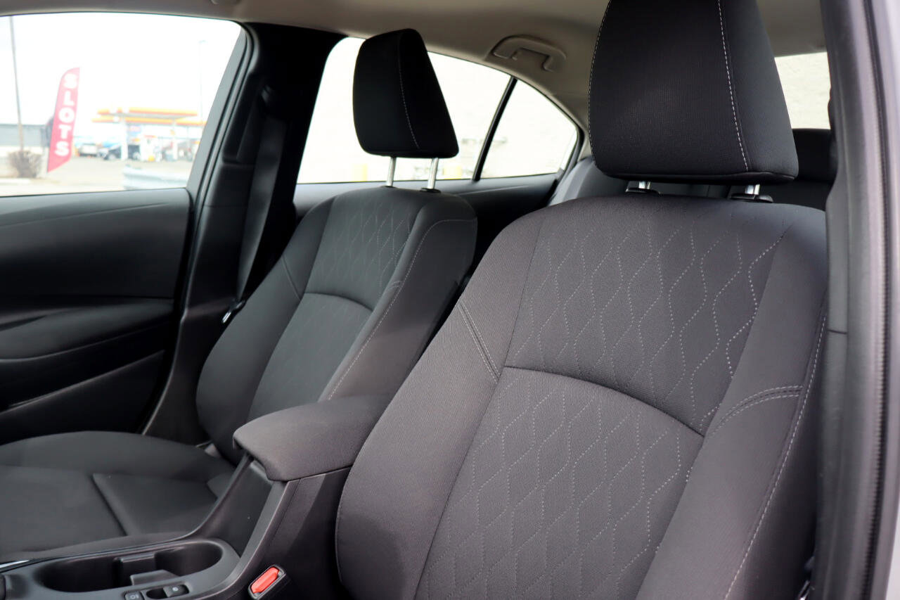 Used 2024 Toyota Corolla LE image 18
