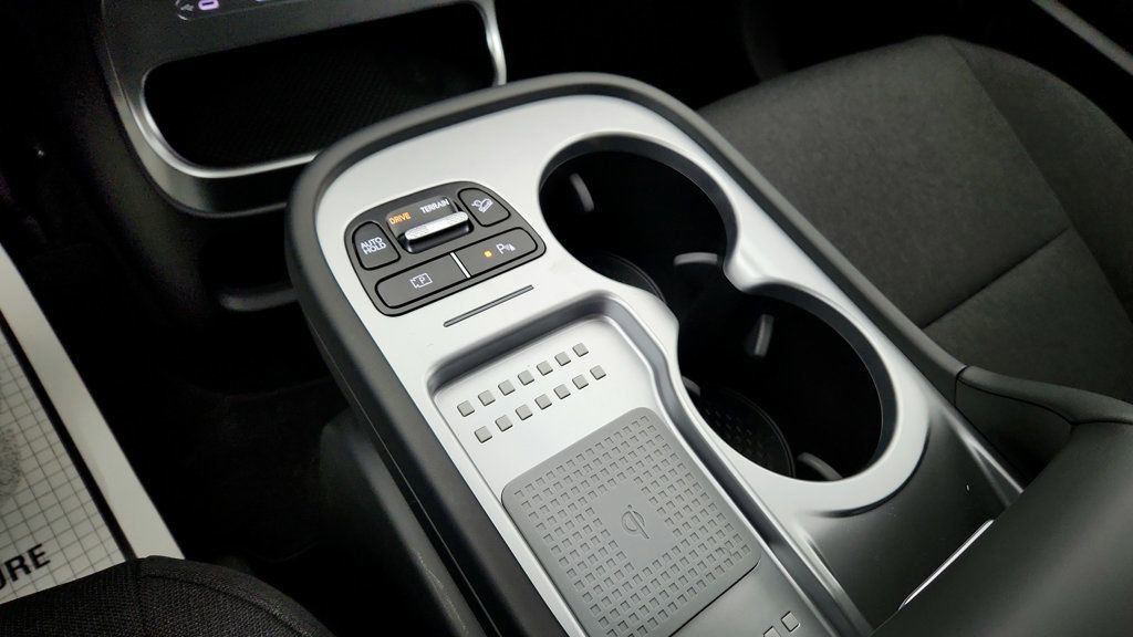 Used 2026 Hyundai Ioniq 9 SE image 16