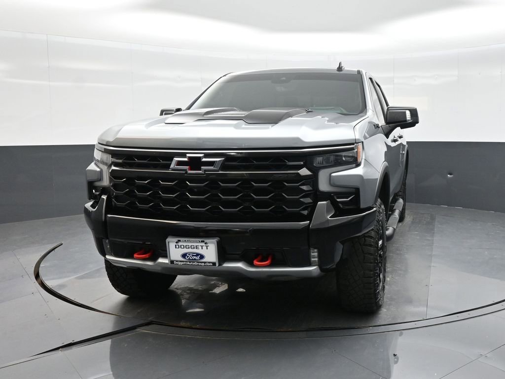 Used 2023 Chevrolet Silverado 1500 ZR2 w/ Technology Package AWD/4WD image 12