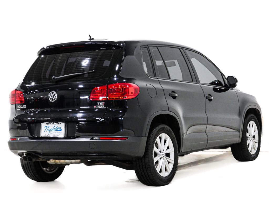 Used 2017 Volkswagen Tiguan Limited w/ Alloy Wheels Package AWD/4WD image 5