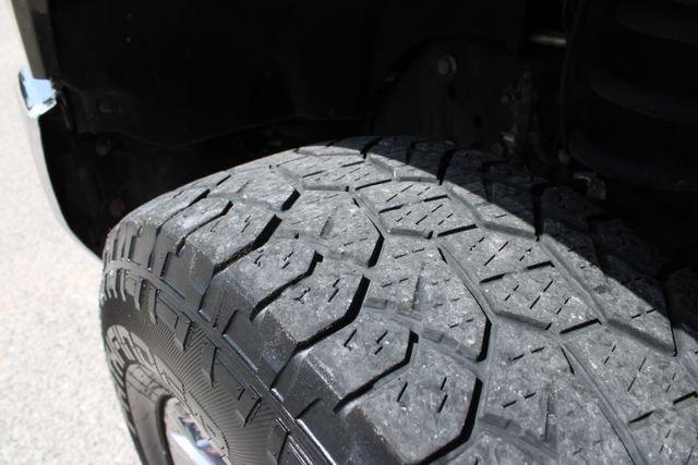 Used 2019 Ford F250 XLT w/ XLT Premium Package AWD/4WD image 11