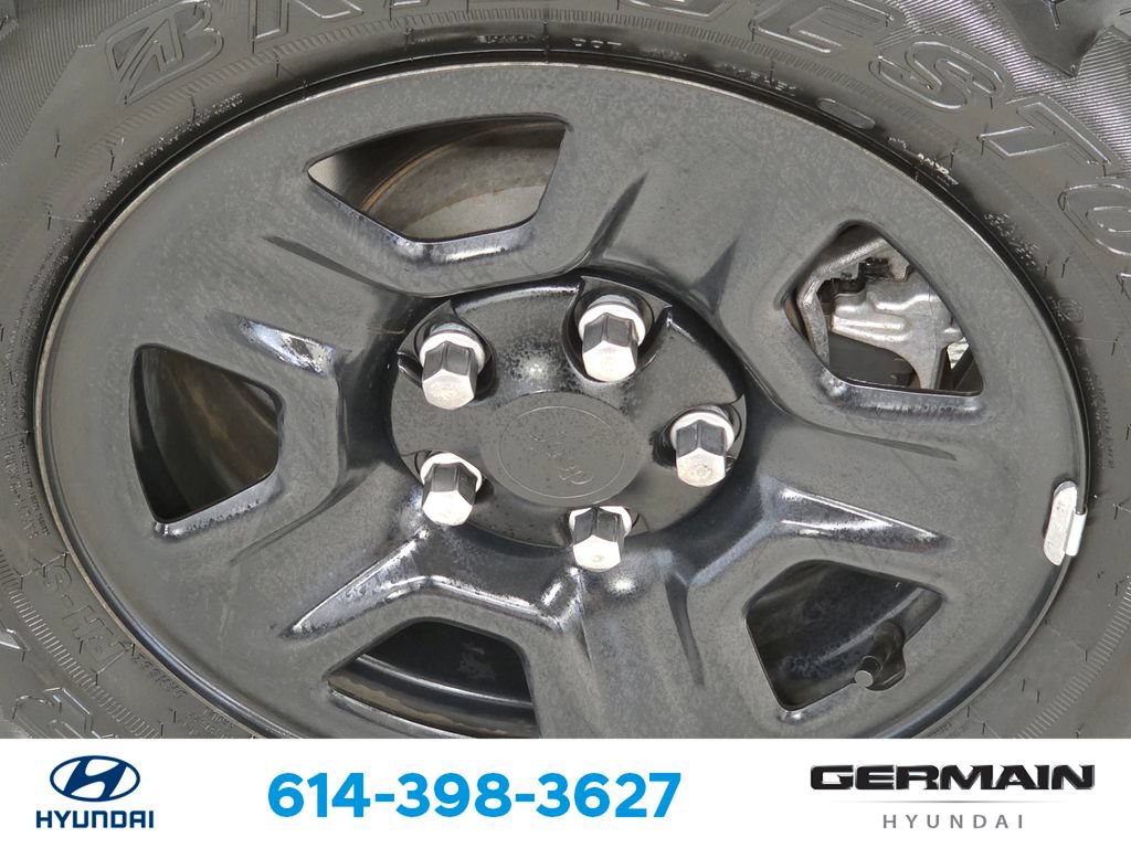 Used 2024 Jeep Wrangler Sport AWD/4WD image 13