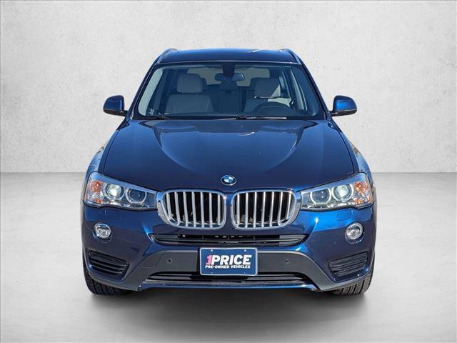Used 2017 BMW X3 sDrive28i image 2