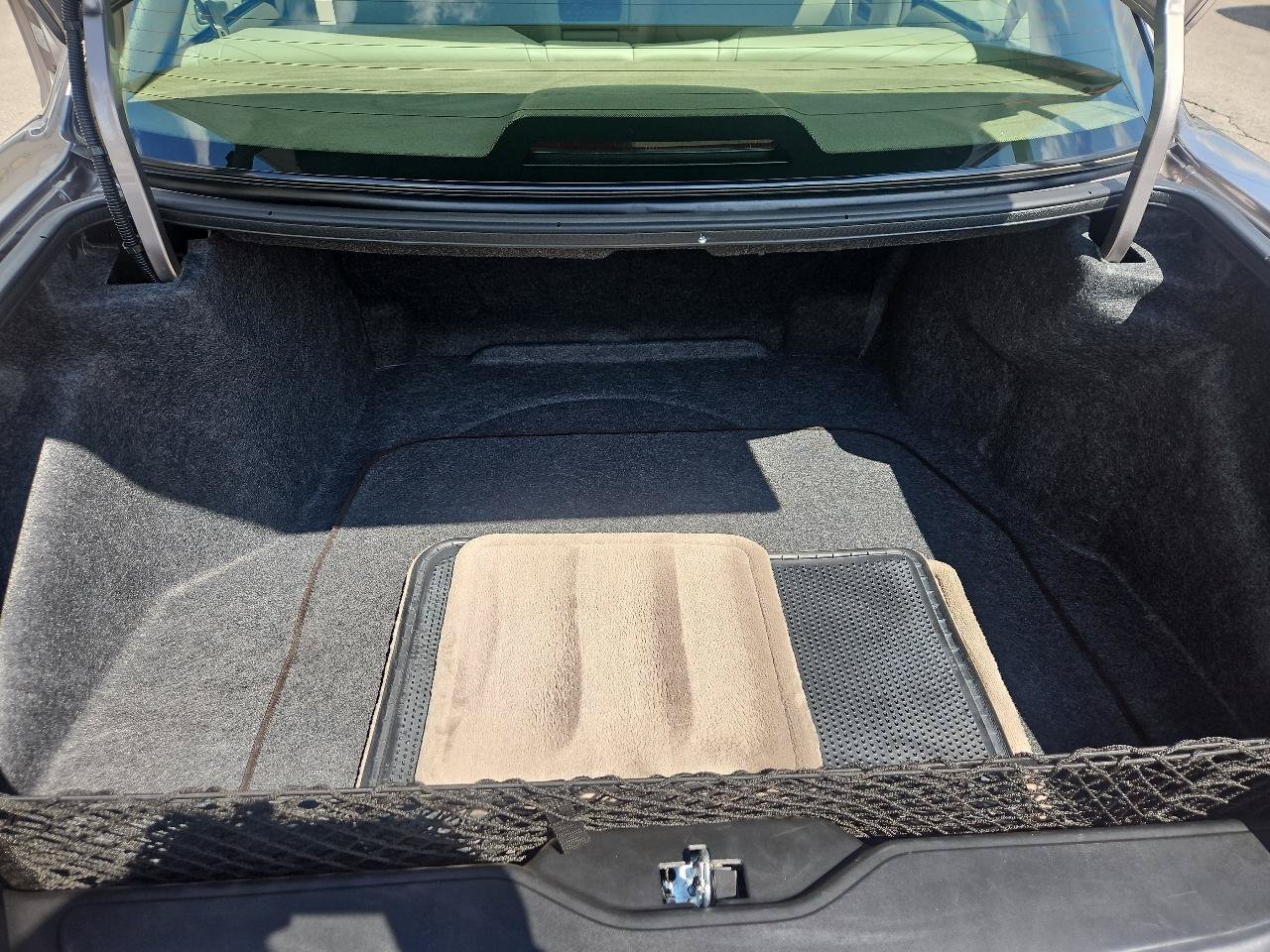 Used 1998 Cadillac De Ville FWD image 7