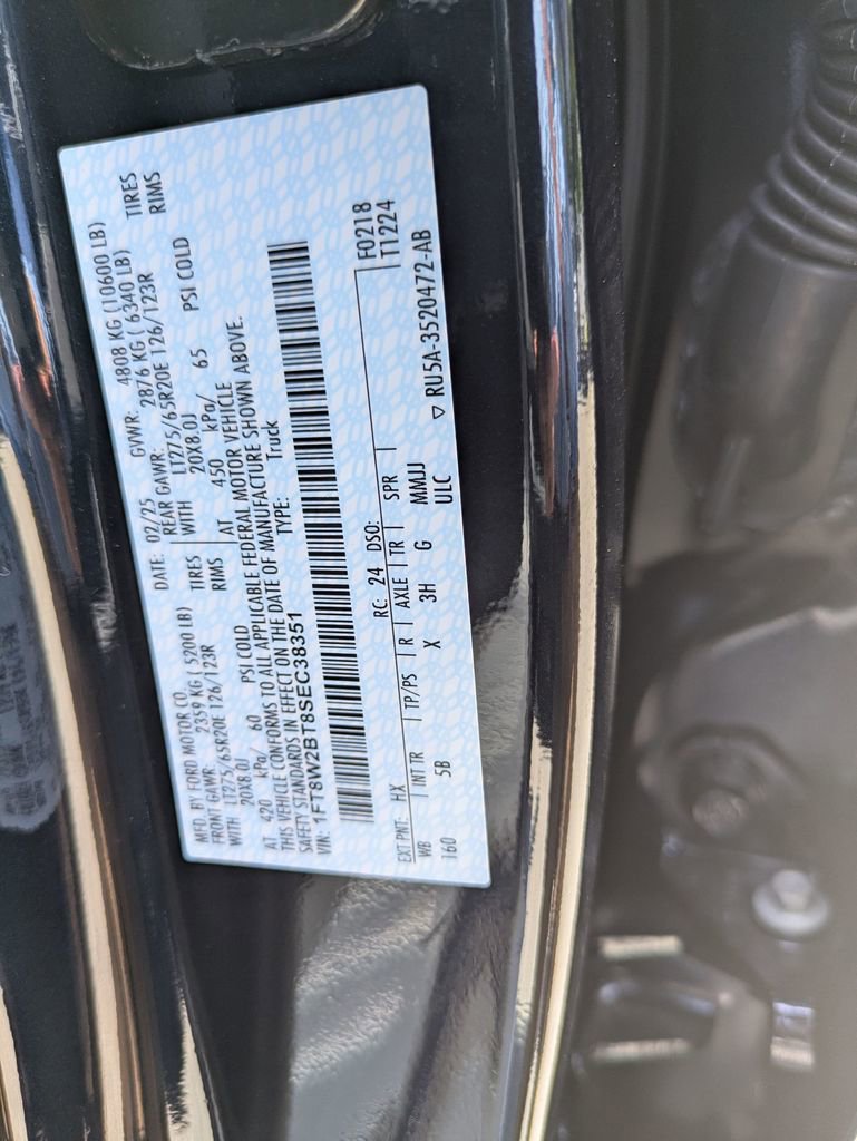 New 2025 Ford F250 Lariat w/ Lariat Ultimate Package image 36