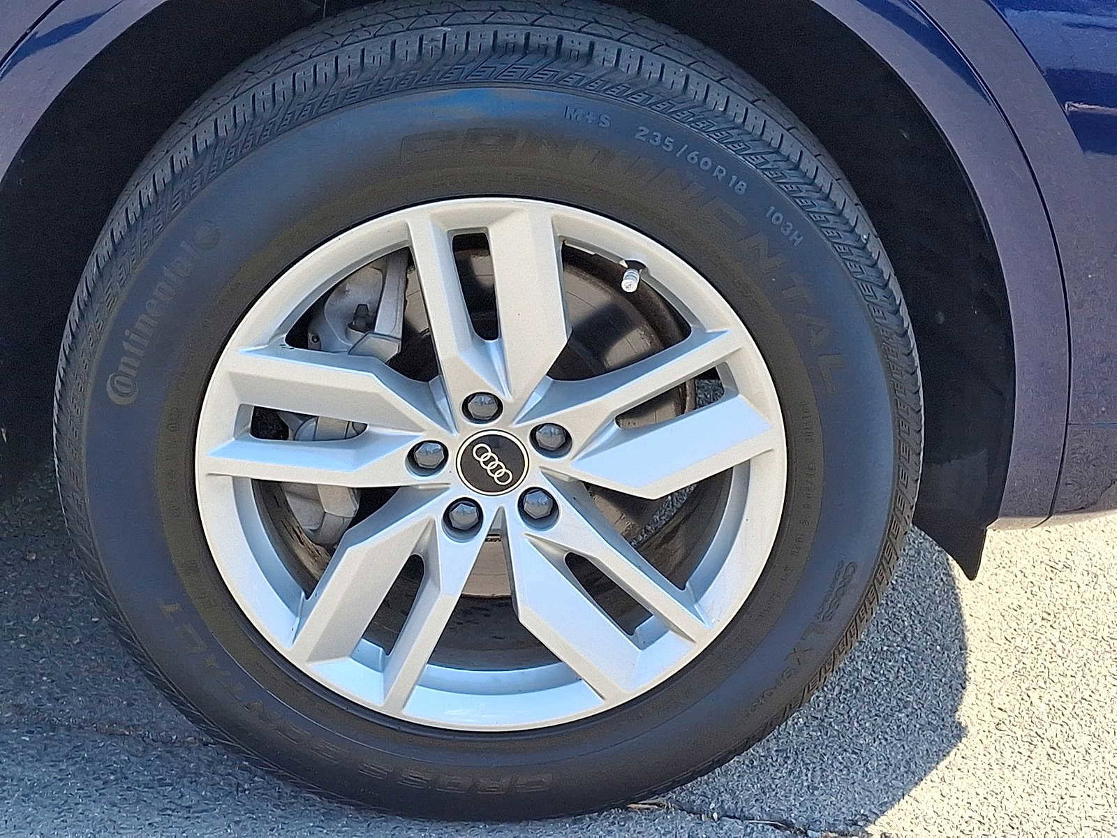 Used 2023 Audi Q5 2.0T Premium w/ Convenience Package image 27