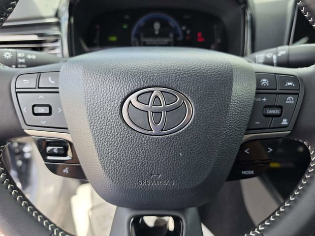 Used 2026 Toyota Camry SE w/ Convenience Package FWD image 21