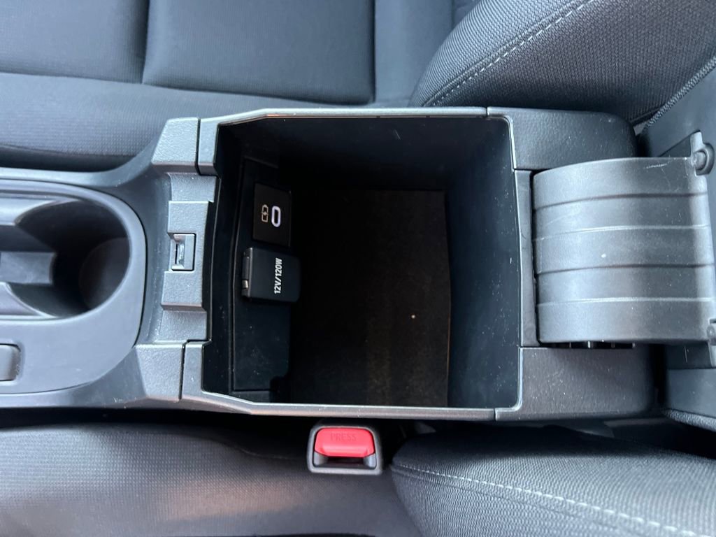 Used 2024 Toyota Corolla LE image 21